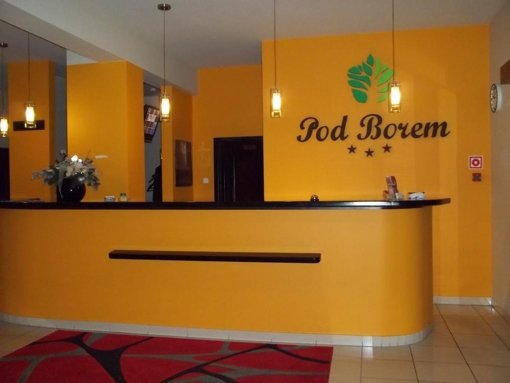 Zajazd Pod Borem Glogow Malopolski Exterior foto